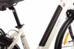 SAXONETTE Comfort plus5.0 , ebike , 418 Wh Intube-Akku große Reichweite für den Alltag, E-Bike, Elektrofahrrad (Ramenhöhe 45 , Cream White) – Image 10